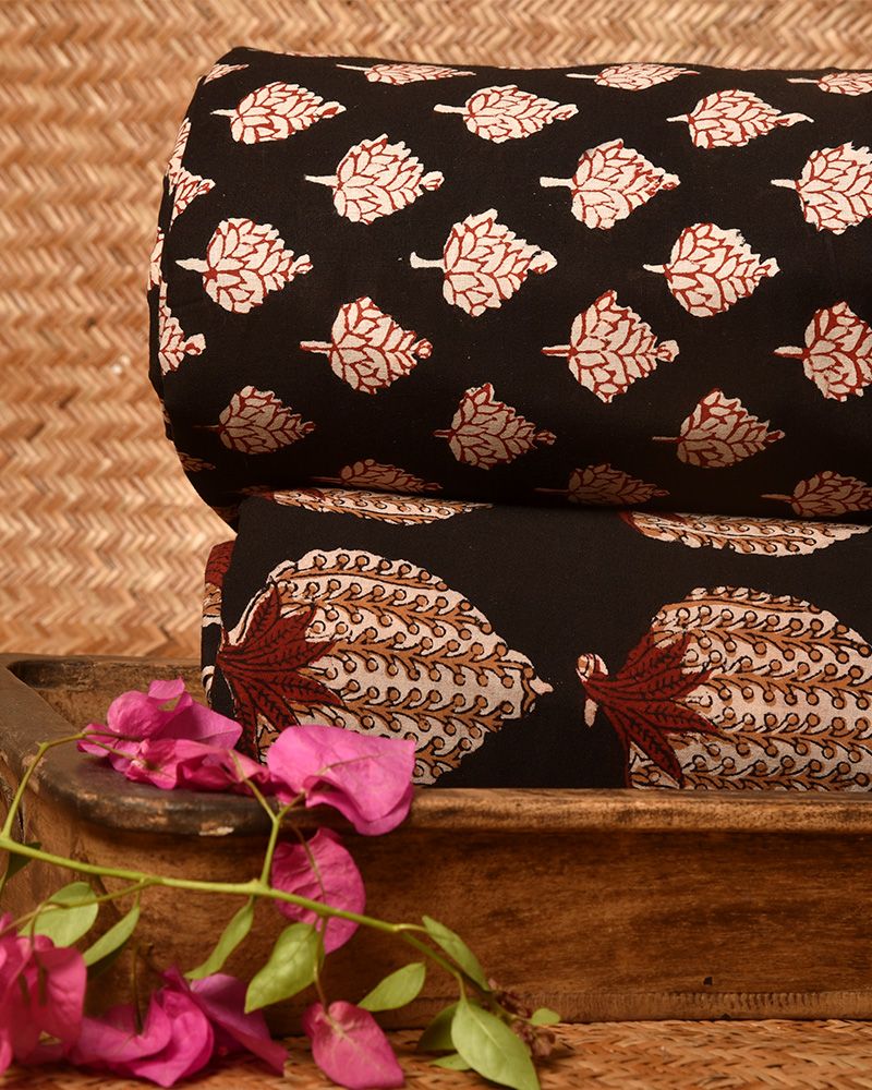 bagru17.jpg- Jai Texart - Bagru - Jaipur- Sanganer. Hand Block printed Bagru Block Printed Fabrics